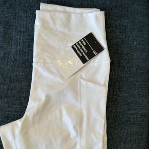 90 degree by reflex White leopard leggings